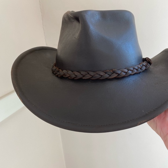 Henschel Hat Company Other - Farmingdale Leather Walker hat by Henschel Hat Company size 57 cms